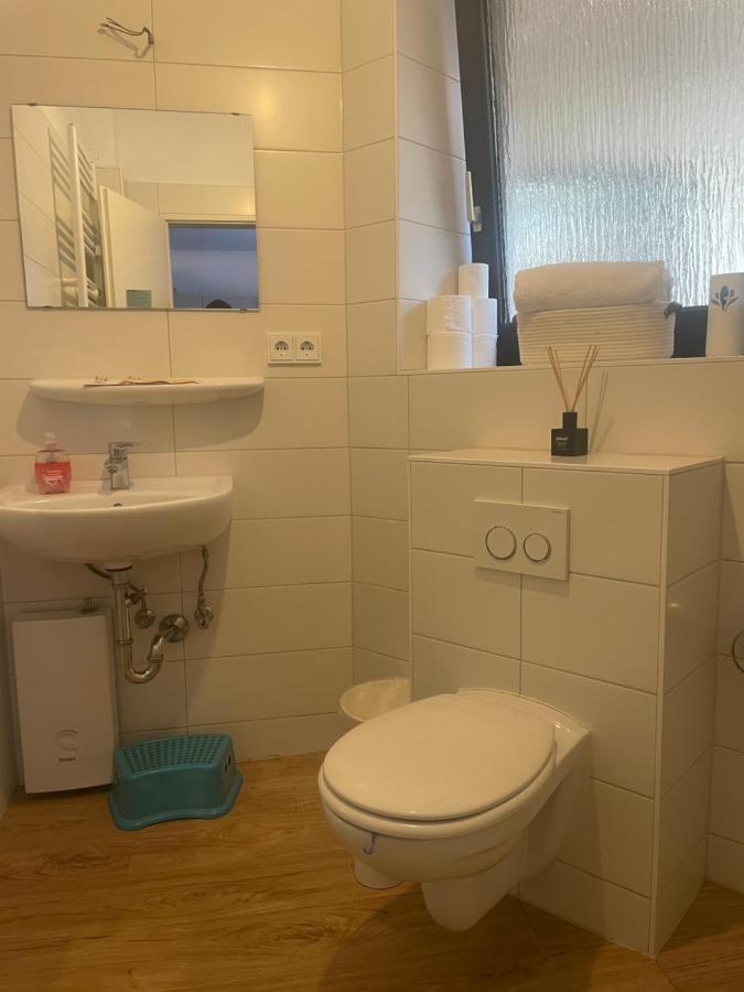Zentrale Wohnung Direkt Am Hauptbahnhof - Bismarck ดุสเซลดอร์ฟ ภายนอก รูปภาพ