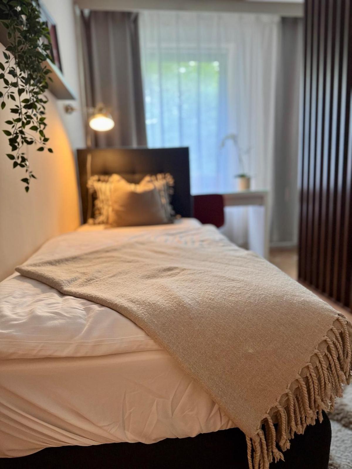 Zentrale Wohnung Direkt Am Hauptbahnhof - Bismarck ดุสเซลดอร์ฟ ภายนอก รูปภาพ
