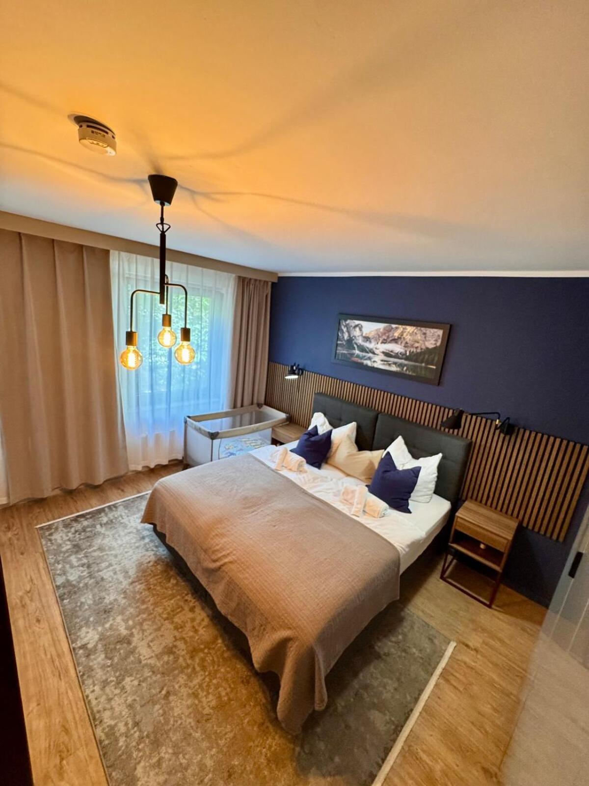 Zentrale Wohnung Direkt Am Hauptbahnhof - Bismarck ดุสเซลดอร์ฟ ภายนอก รูปภาพ