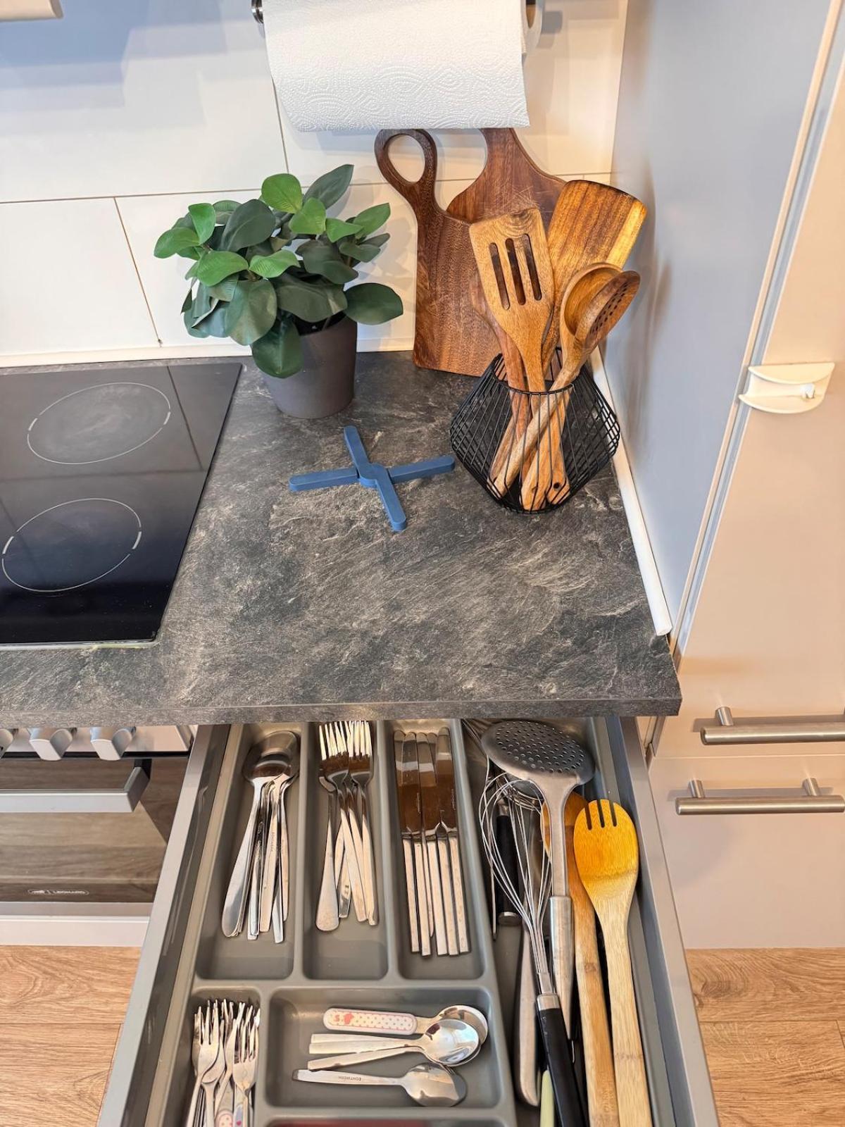 Zentrale Wohnung Direkt Am Hauptbahnhof - Bismarck ดุสเซลดอร์ฟ ภายนอก รูปภาพ