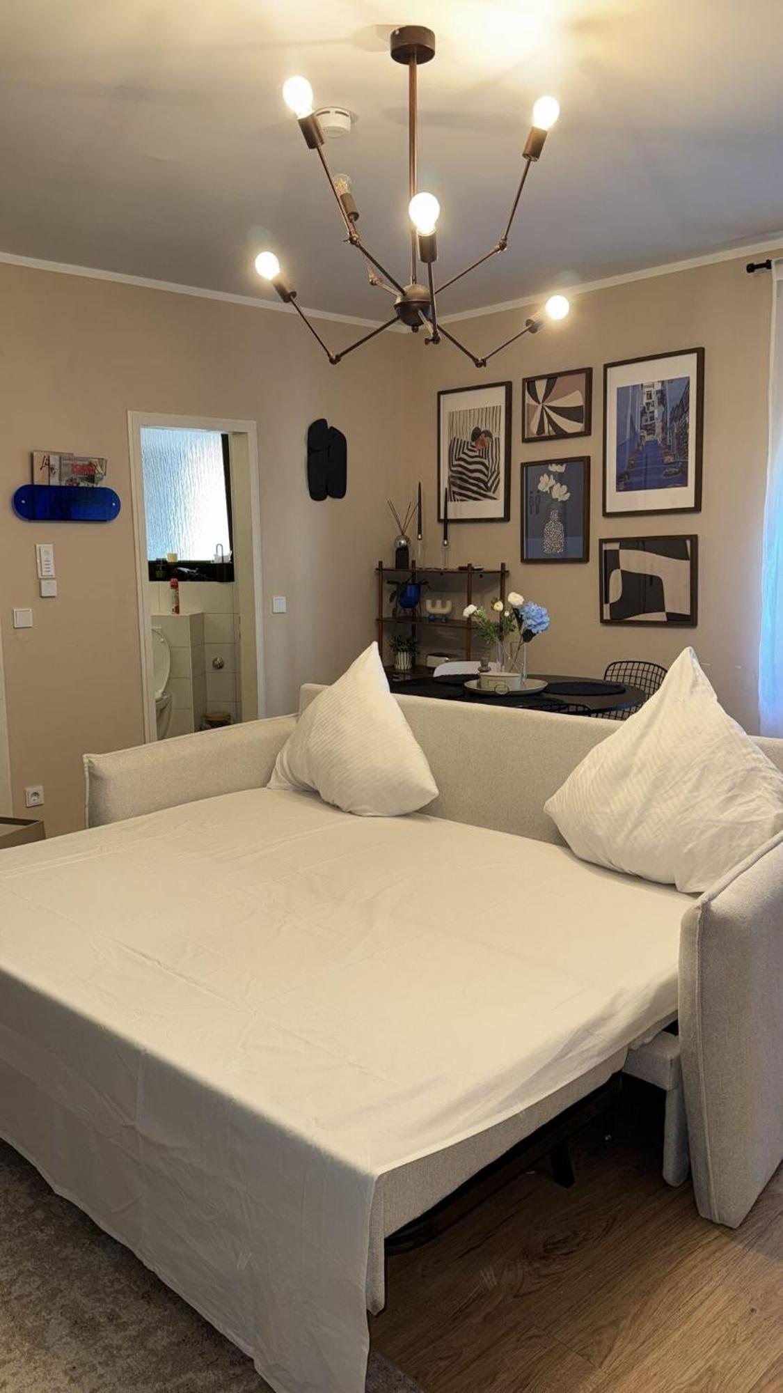 Zentrale Wohnung Direkt Am Hauptbahnhof - Bismarck ดุสเซลดอร์ฟ ภายนอก รูปภาพ